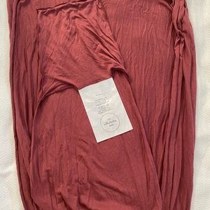 Mulberry Solly Baby Wrap (NWOT)